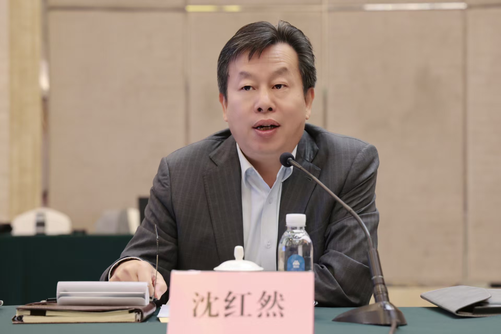 微信图片_20251024103936_238_17.jpg