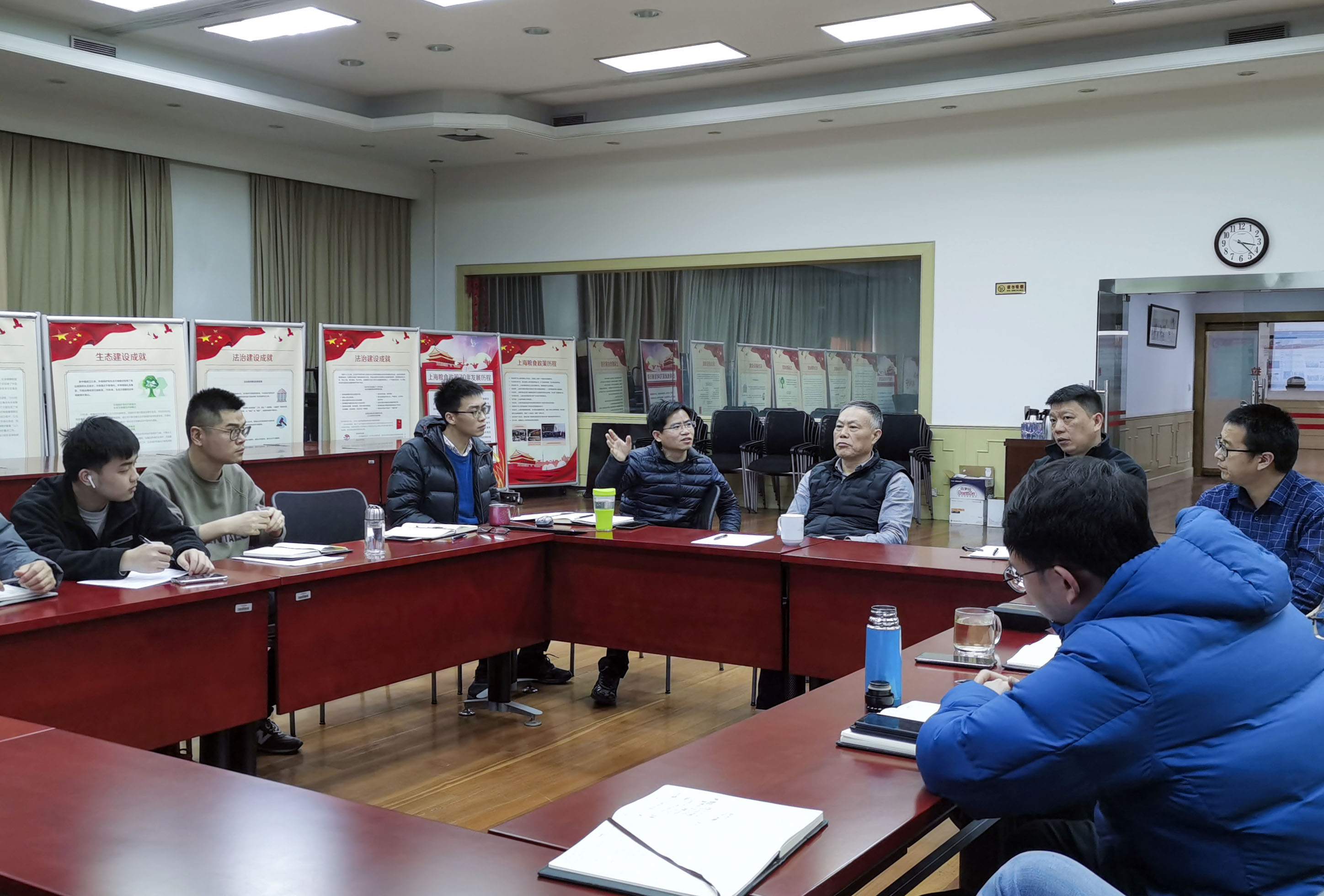上海市粮食和物资储备局召开信息化推进办会议.jpg